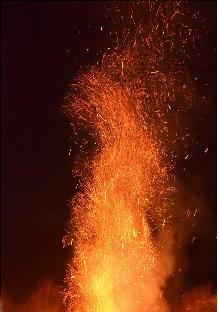 holy_week_cover.jpg